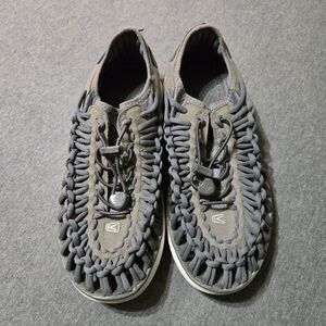 Keen Uneek 03 Sneaker Sandals Womens 8 Paracord Outdoor Hiking Camping